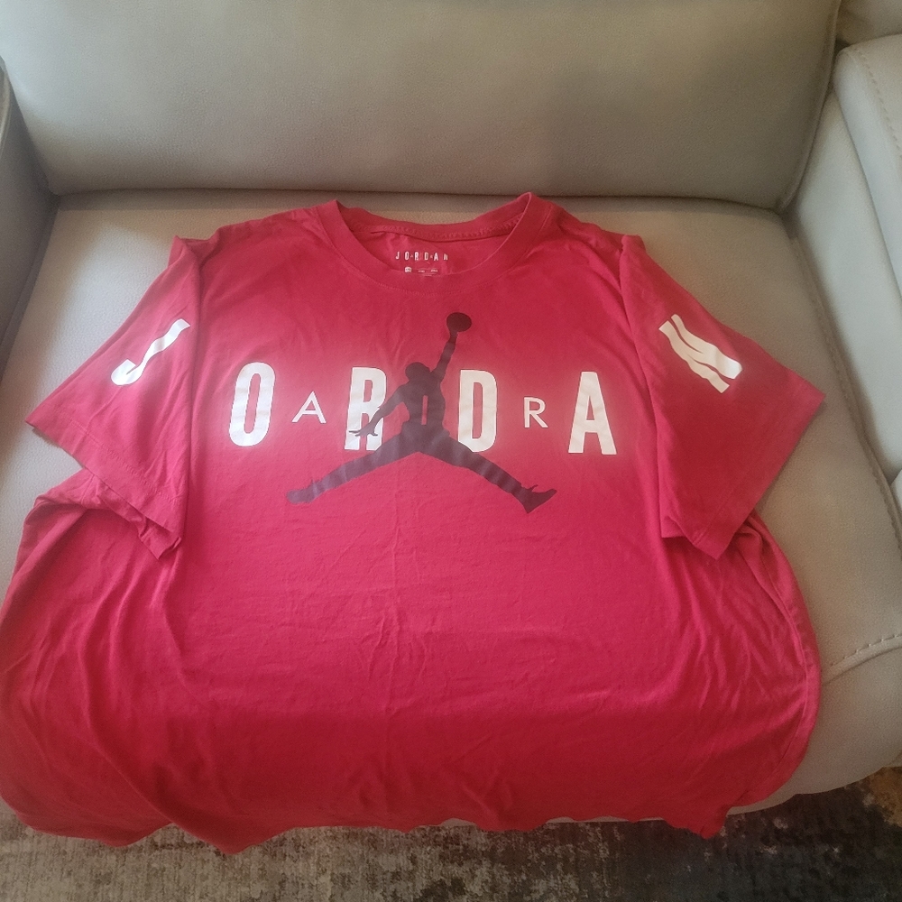 Jordan Shirt - Picture 2 of 6